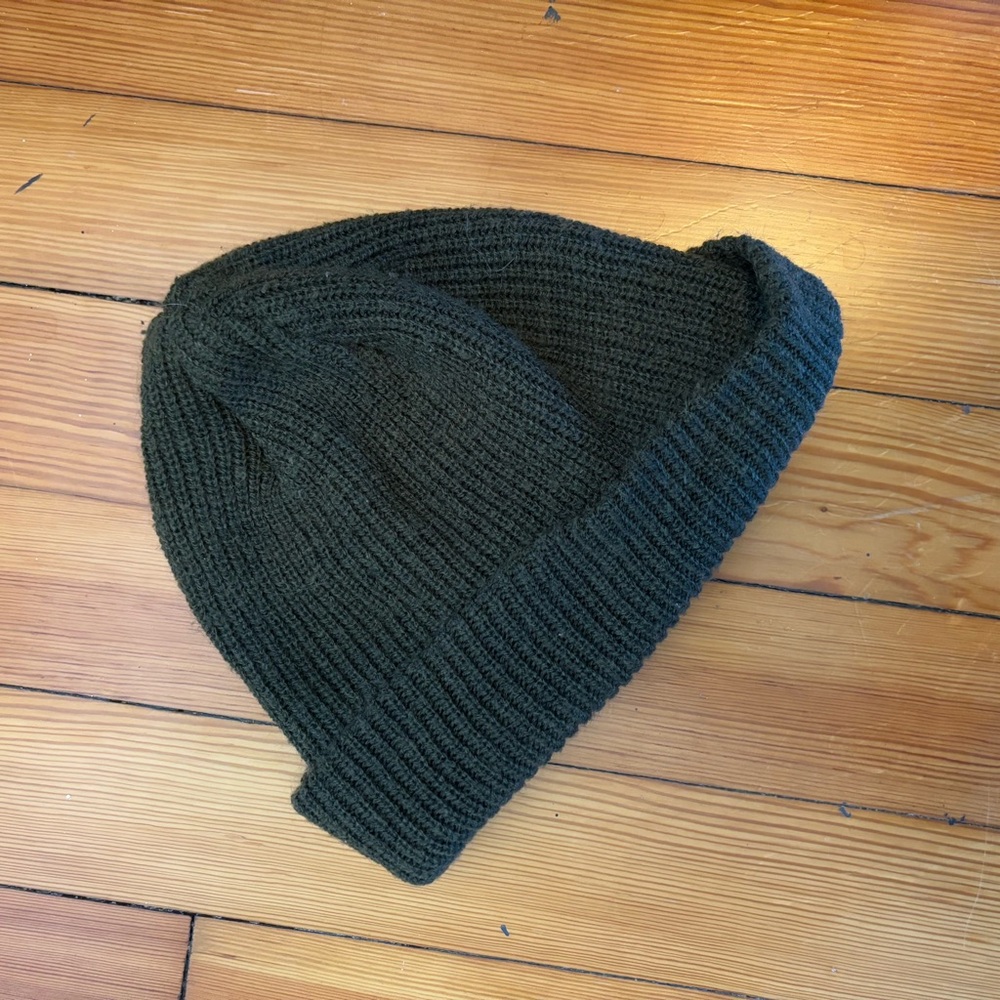 H&M Forest green winter skull cap beanie